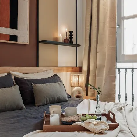 Karakoy - 2 Bedrooms And Balcony In Eixample Dreta ברצלונה
